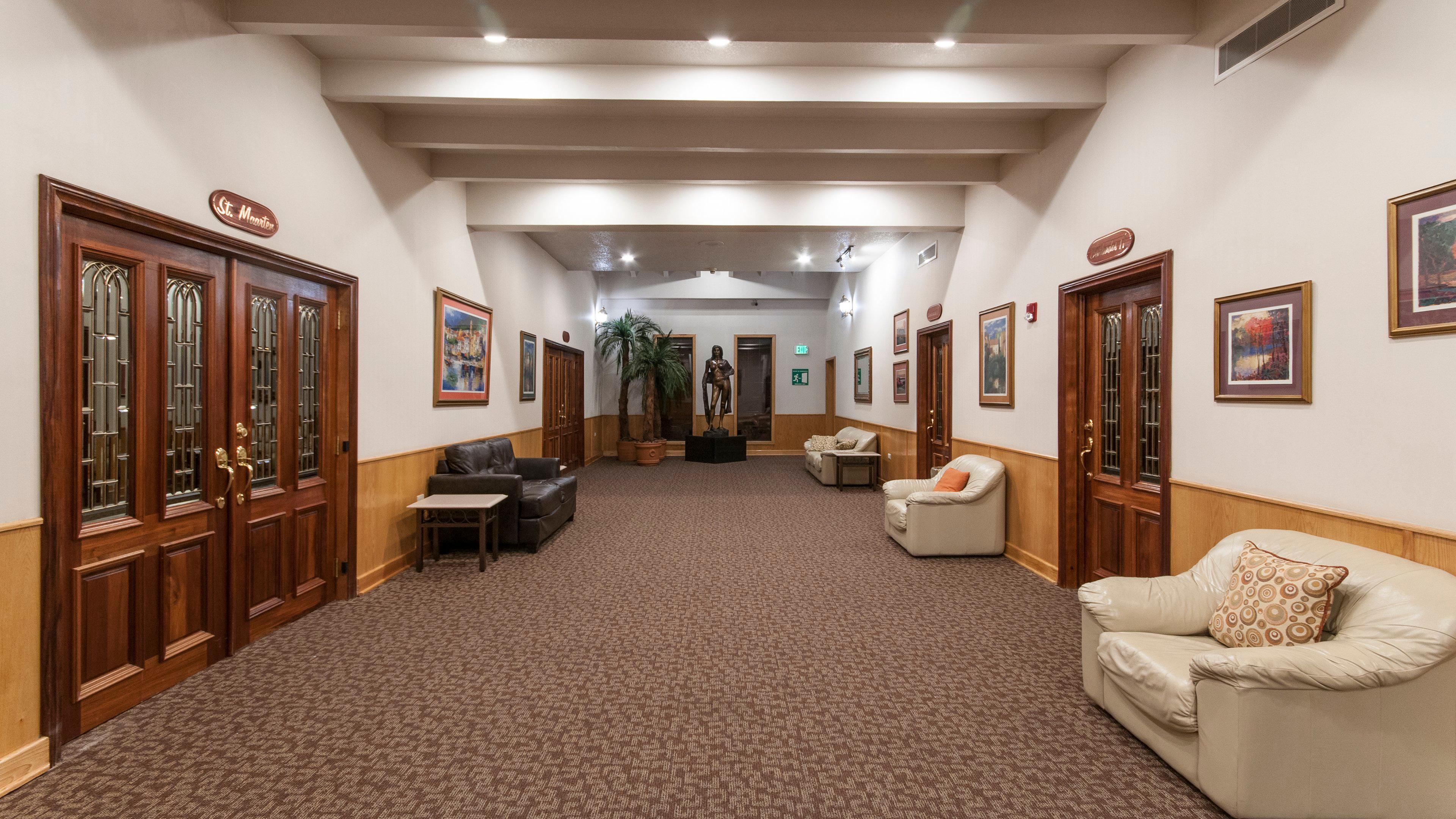 Holiday Inn Express Chihuahua By Ihg Экстерьер фото